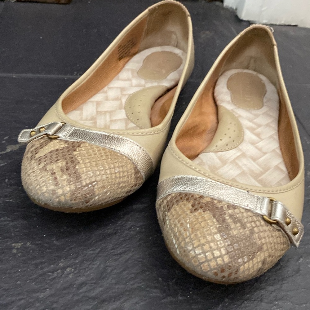 Born Slip Ons